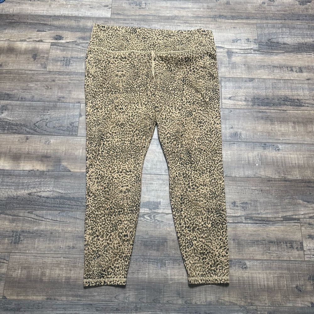 Fabletics‎ Powerhold Define Leopard Print High Waist Leggings